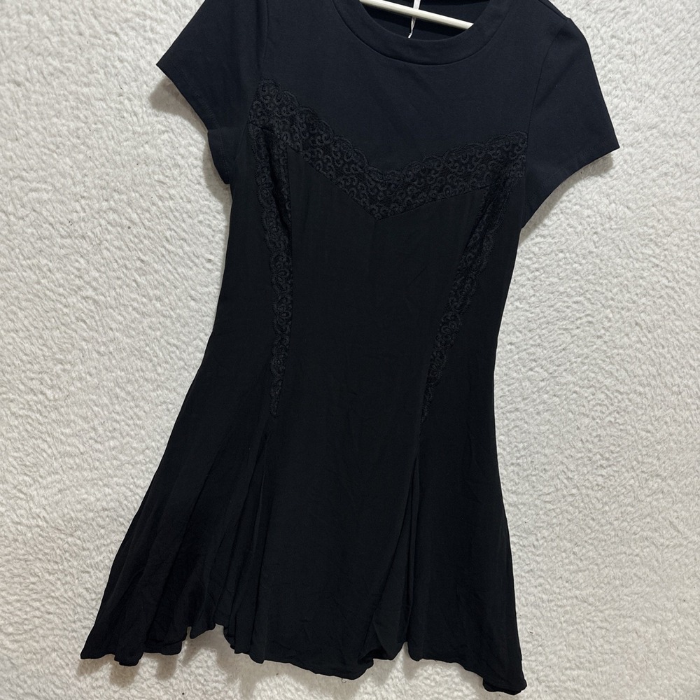 Free People Cruz‎ Mini Dress Women's 4 Black Lace Ruffle Hem A-Line Gothic - Picture 6 of 12
